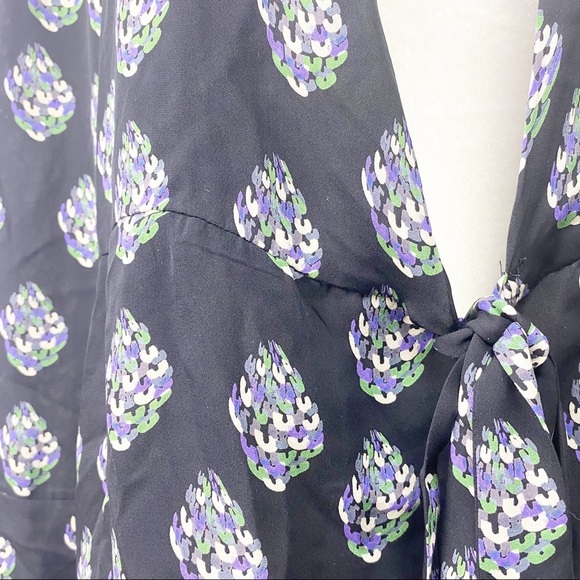 Diane Von Furstenberg Design Silk Wrap Top Blouse - Picture 5 of 10